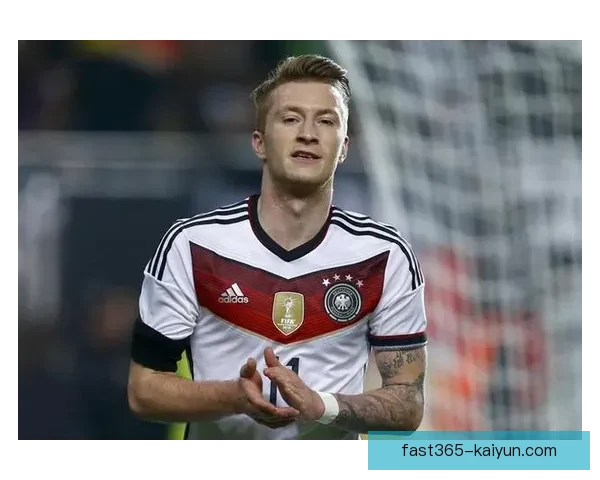 Vini Jr. 显示出足球启蒙期的潜力与独特天赋备受关注