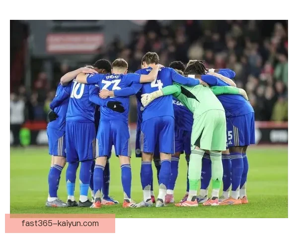 本赛季足球球队表现稳健，备受球迷关注的精彩花絮回顾